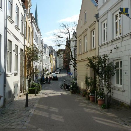 Ferienwohnung Zum Burgtor Lubeck Exterior photo